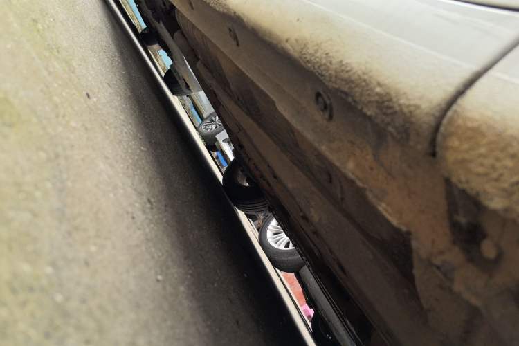 Used Kia K3 2015 1.6L Manual GL Right Side Sill