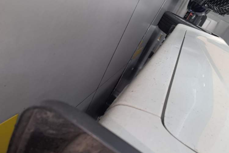 Used Kia K3 2015 1.6L Automatic GLS Right Side Sill