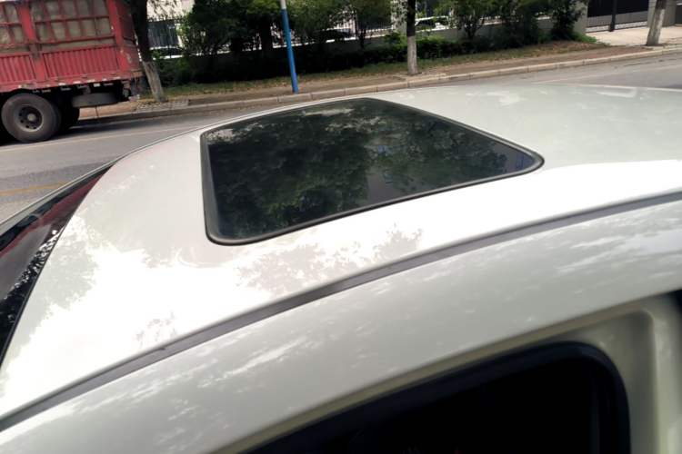Used Kia K3 2015 1.6L Manual GLS Roof