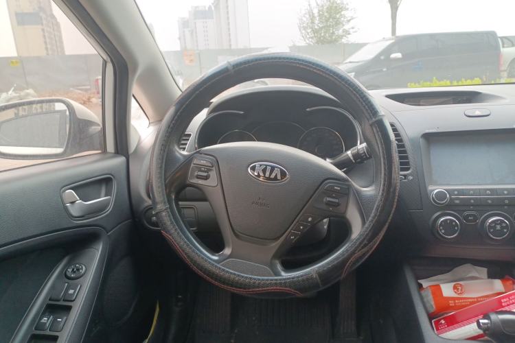 Used Kia K3 2015 1.6L Automatic GL Steering Wheel