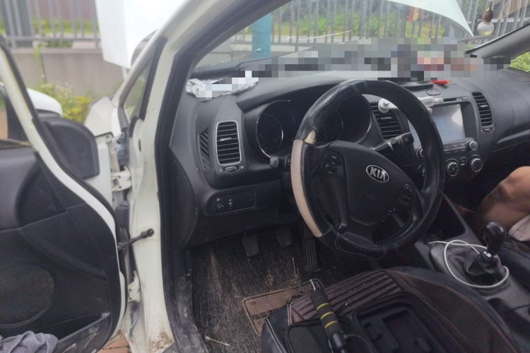 Used Kia K3 2015 1.6L Manual GL Steering Wheel