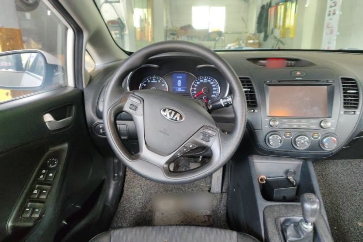 Used Kia K3 2015 1.6L Manual GL Steering Wheel