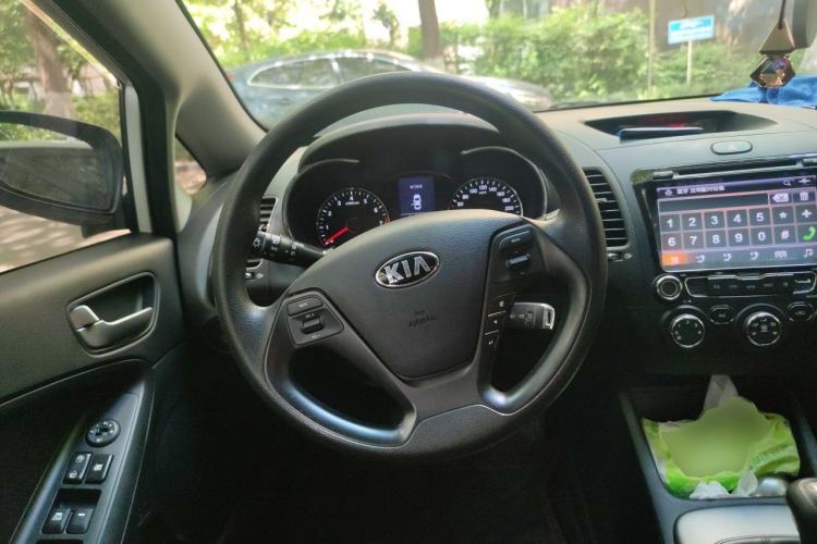 Used Kia K3 2015 1.6L Manual GL Steering Wheel