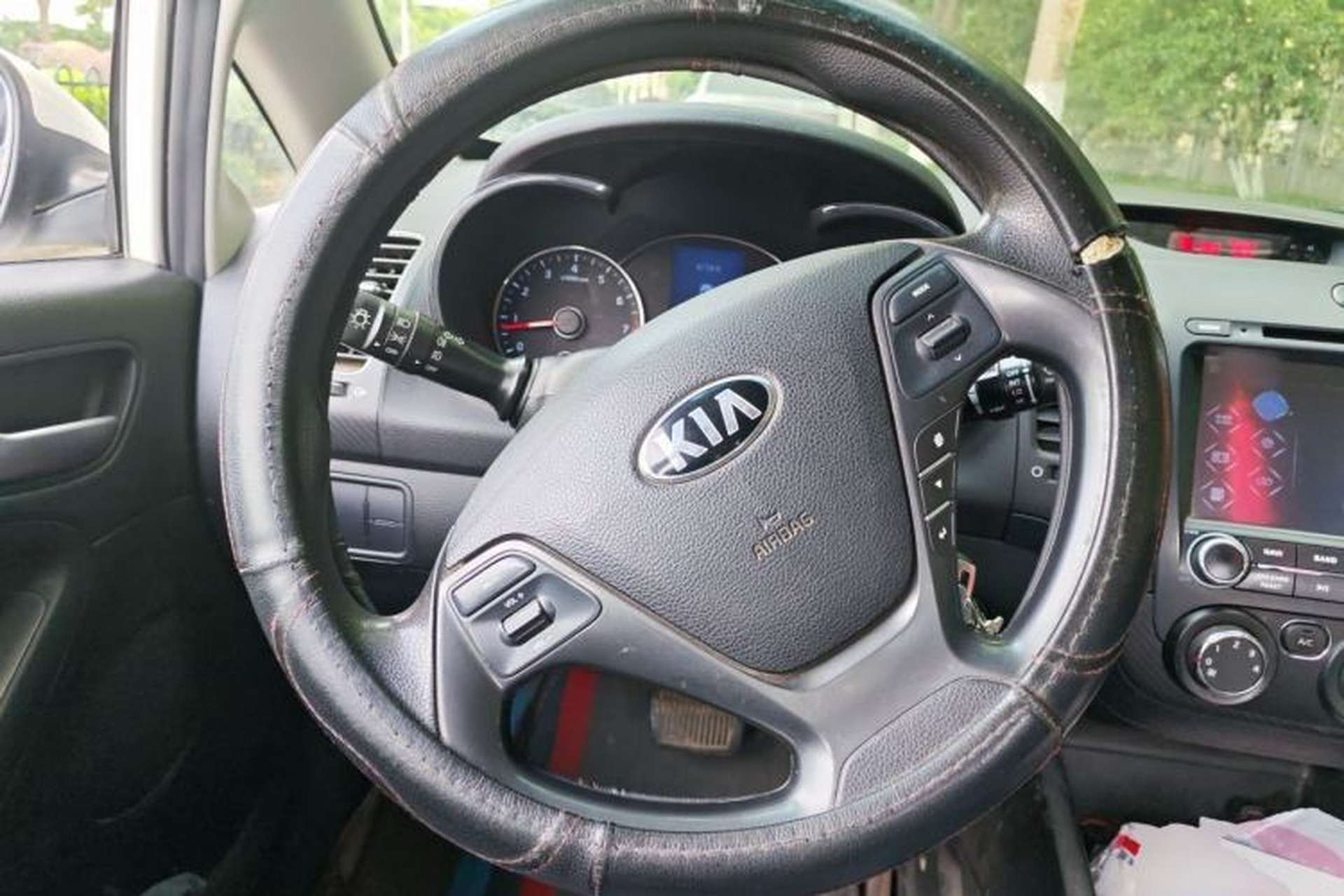 Used Kia K3 2015 1.6L Automatic GL Steering Wheel