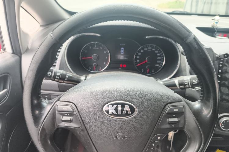 Used Kia K3 2015 1.6L Manual GLS Steering Wheel