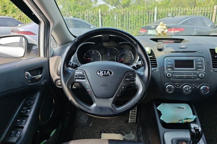 Used Kia K3 2015 1.6L Manual GL Steering Wheel