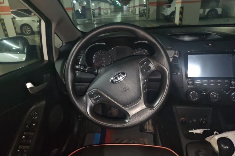 Used Kia K3 2015 1.6L Manual GL Steering Wheel