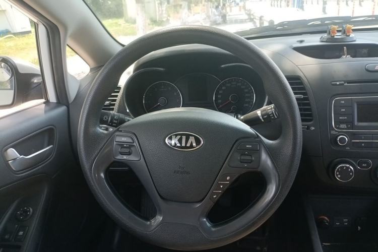 Used Kia K3 2015 1.6L Manual GL Steering Wheel