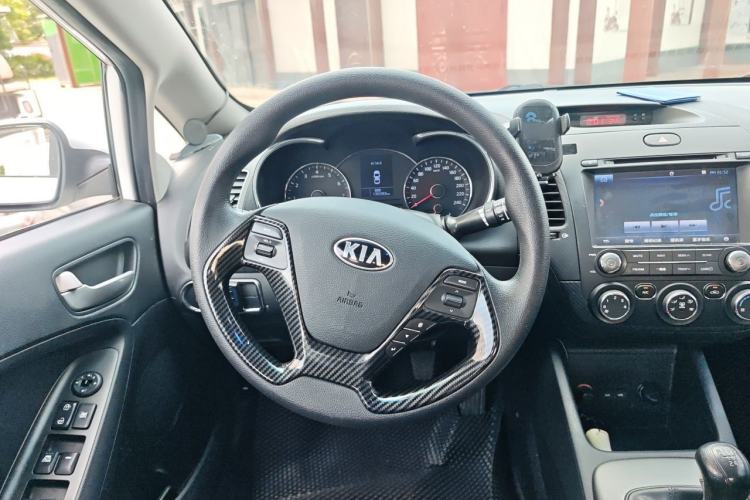 Used Kia K3 2015 1.6L Manual GL Steering Wheel