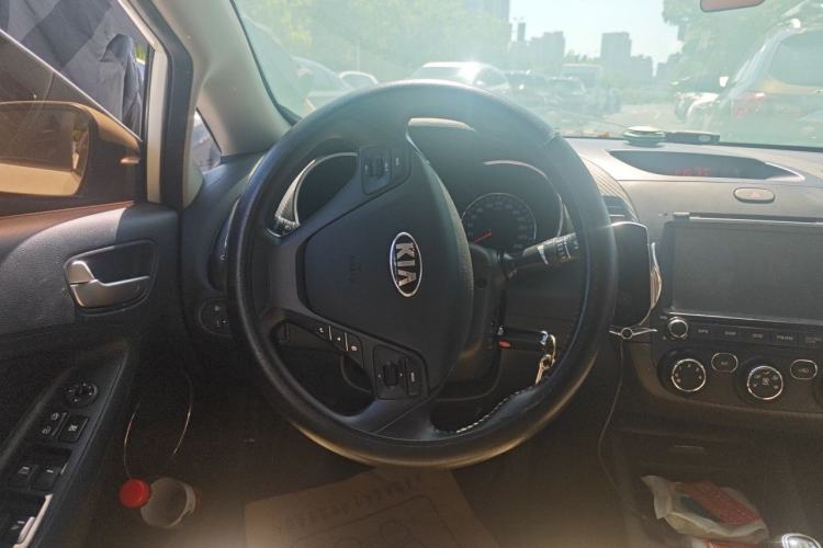 Used Kia K3 2015 1.6L Manual GLS Steering Wheel