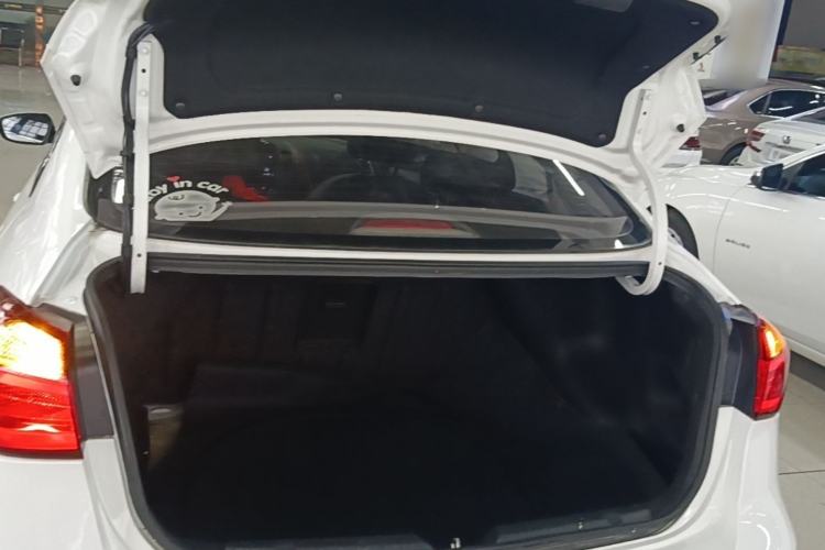 Used Kia K3 2015 1.6L Automatic GLS Trunk