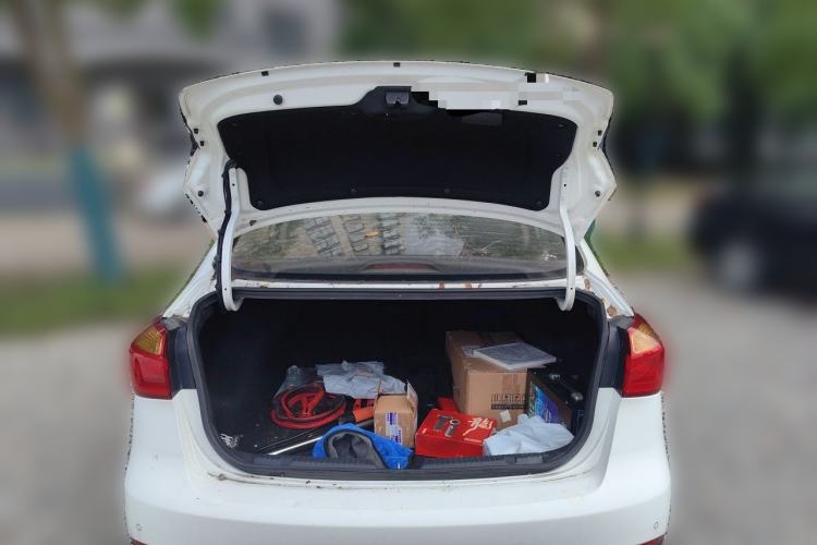 Used Kia K3 2015 1.6L Automatic GLS Trunk