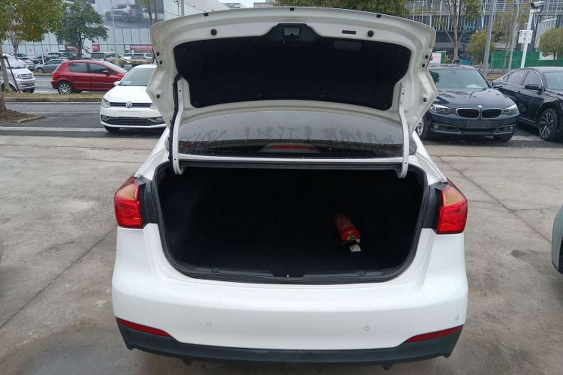 Used Kia K3 2015 1.6L Automatic GLS Trunk