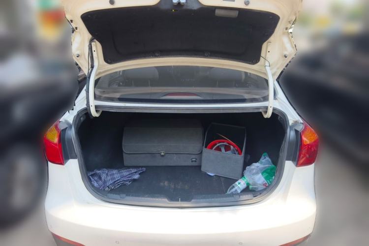Used Kia K3 2015 1.6L Automatic GLS Trunk
