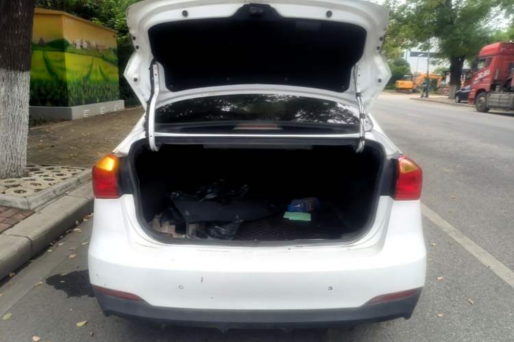Used Kia K3 2015 1.6L Manual GLS Trunk