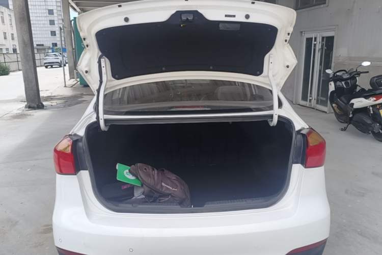 Used Kia K3 2015 1.6L Manual GLS Trunk