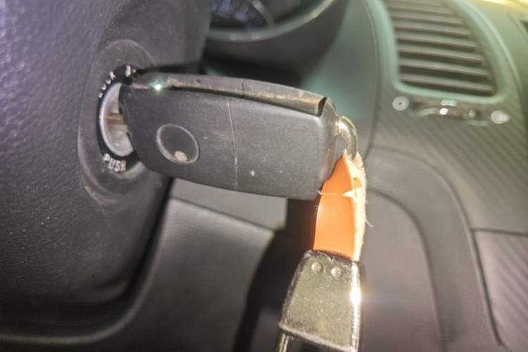 Used Kia K3 2015 1.6L Automatic GL Vehicle Key