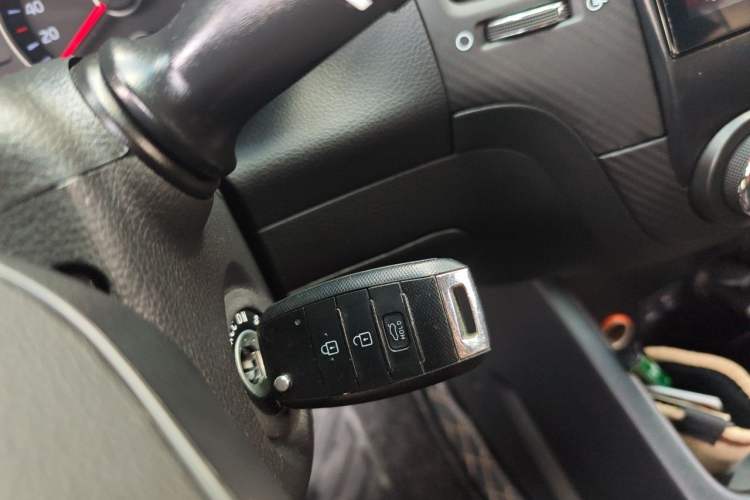 Used Kia K3 2015 1.6L Manual GL Vehicle Key