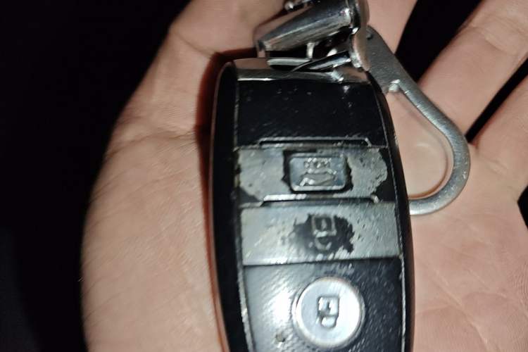 Used Kia K3 2015 1.6L Automatic DLX Vehicle Key
