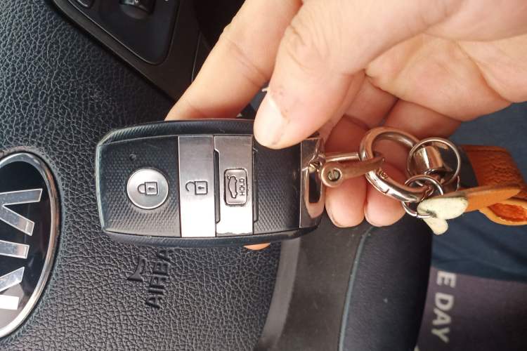 Used Kia K3 2015 1.6L Automatic GLS Vehicle Key