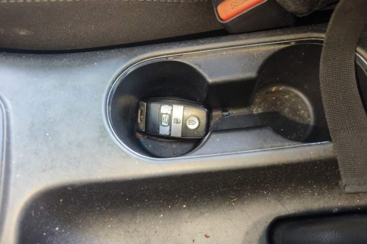 Used Kia K3 2015 1.6L Automatic GLS Vehicle Key
