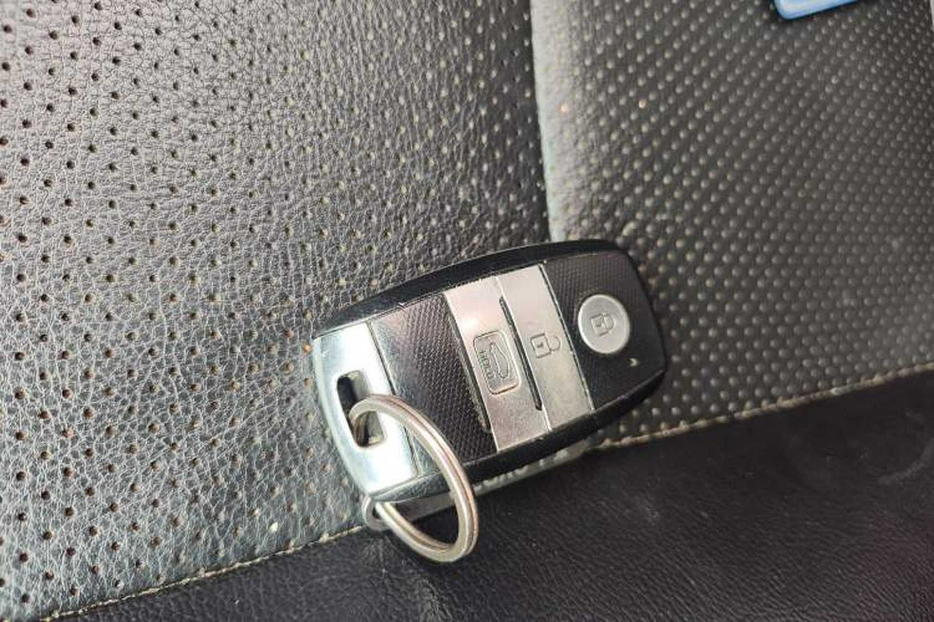 Used Kia K3 2015 1.6L Automatic GLS Vehicle Key