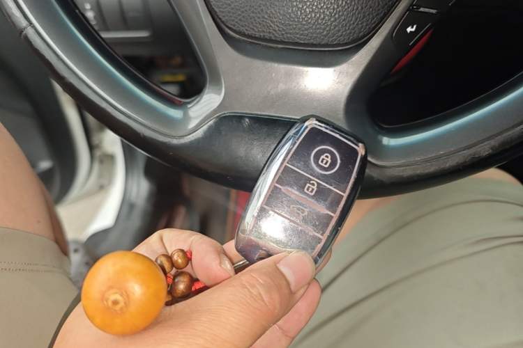 Used Kia K3 2015 1.6L Automatic GLS Vehicle Key
