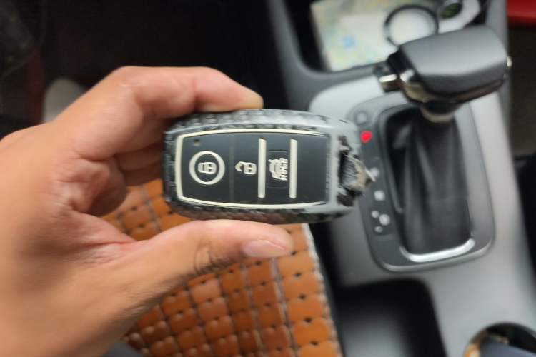 Used Kia K3 2015 1.6L Automatic GLS Vehicle Key
