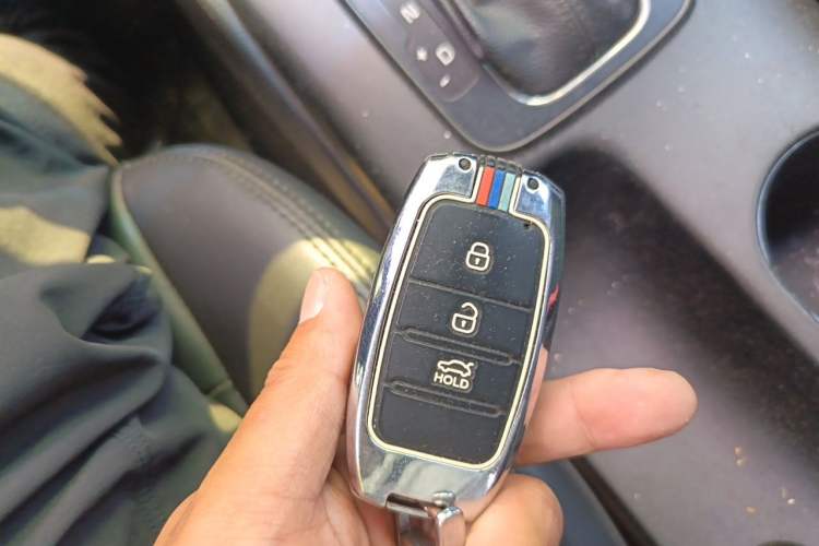 Used Kia K3 2015 1.6L Automatic GLS Vehicle Key