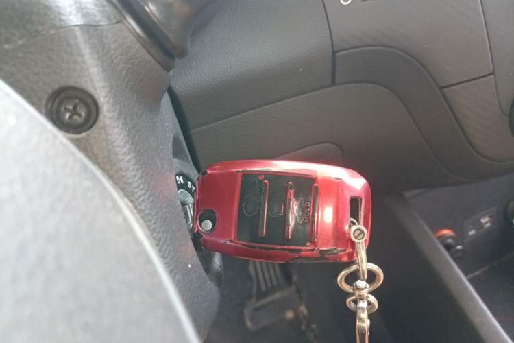 Used Kia K3 2015 1.6L Manual GL Vehicle Key