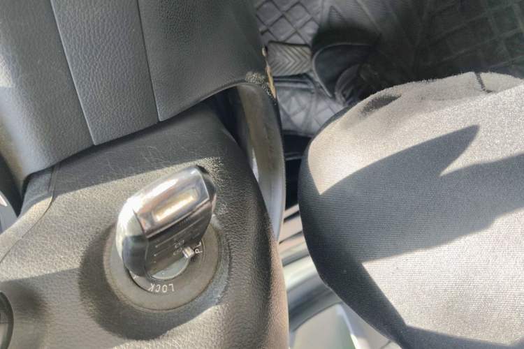 Used Kia K3 2015 1.6L Manual GL Vehicle Key