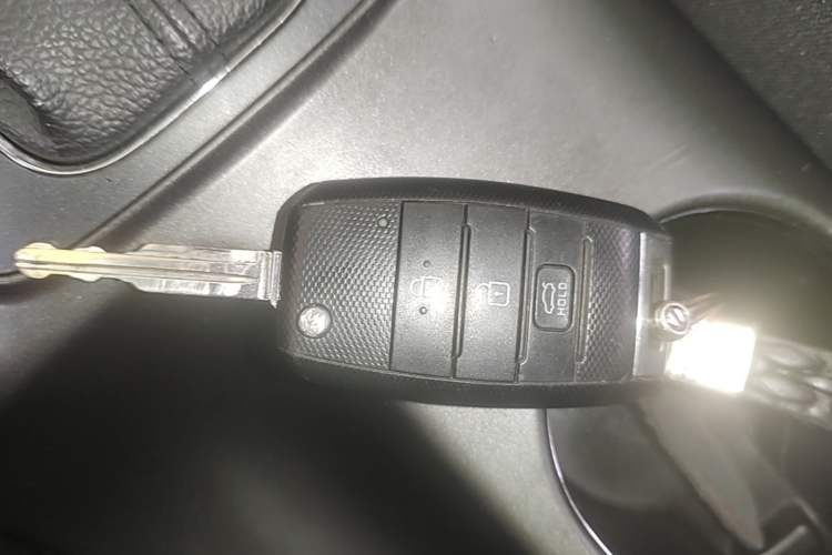 Used Kia K3 2015 1.6L Automatic GL Vehicle Key