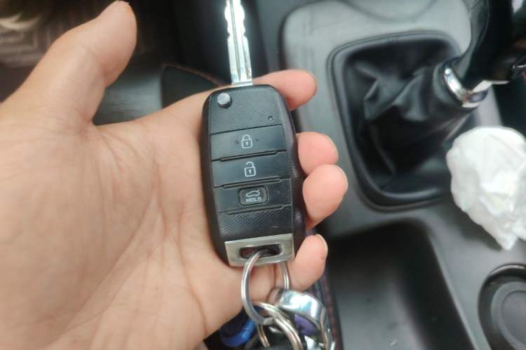Used Kia K3 2015 1.6L Manual GLS Vehicle Key