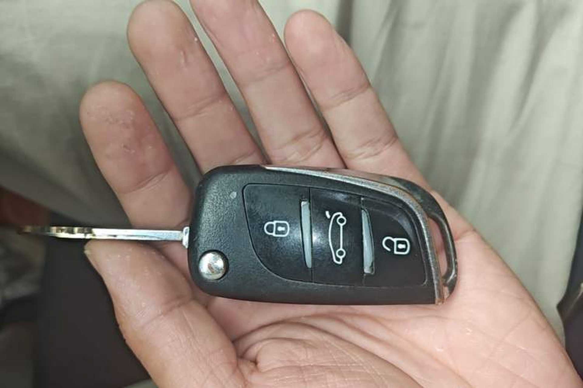 Used Kia K3 2015 1.6L Manual GL Vehicle Key