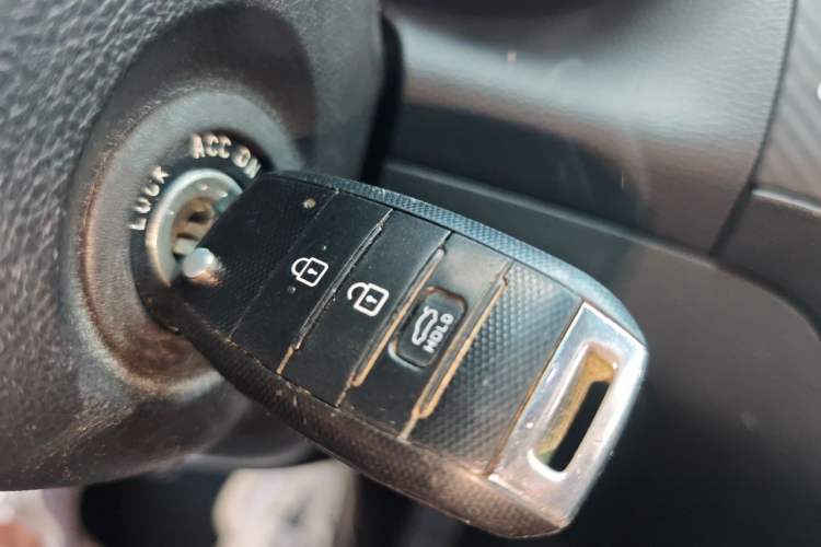 Used Kia K3 2015 1.6L Manual GL Vehicle Key