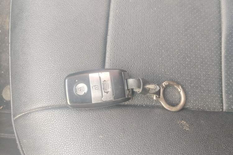 Used Kia K3 2015 1.6L Automatic DLX Vehicle Key