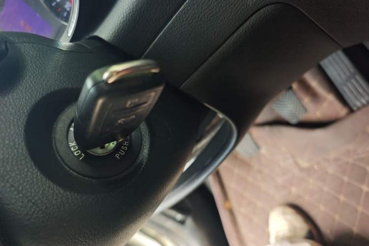 Used Kia K3 2015 1.6L Manual GL Vehicle Key