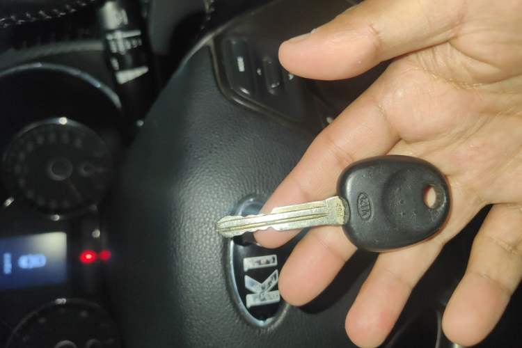 Used Kia K3 2015 1.6L Manual GLS Vehicle Key