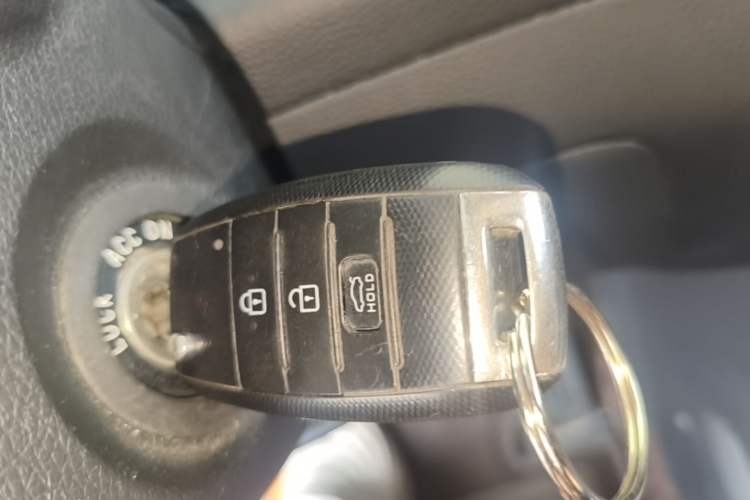 Used Kia K3 2015 1.6L Manual GLS Vehicle Key