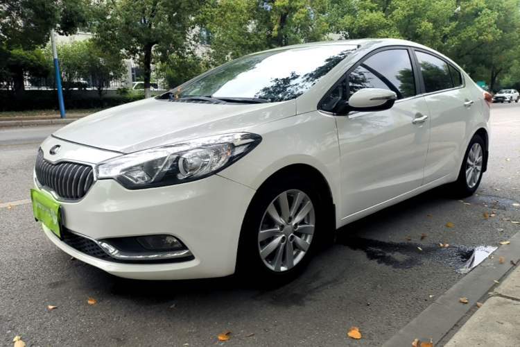 Gebrauchter Kia K3 2015 1.6L Manual GLS Guazi used car, China used car export, Used car for sale, Used  cars, Cheapest cars for sale