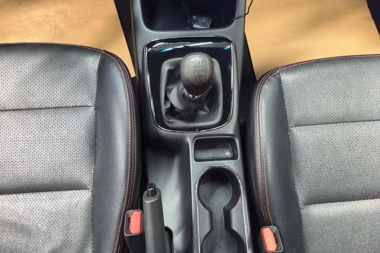 Used Kia K3 2016 1.6L Manual GL Gear Lever