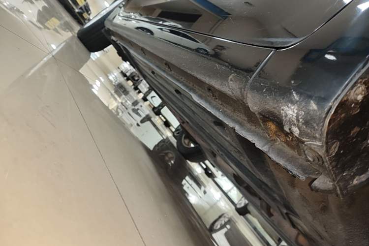 Used Kia K3 2016 1.6L Automatic GL Right Side Sill