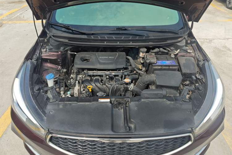 Used Kia K3 2016 1.6L Automatic with Sunroof Engine Bay