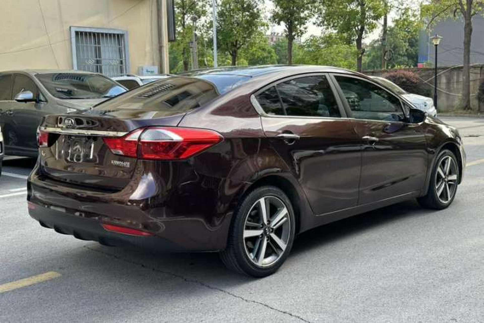 Used Kia K3 2016 1.6L Automatic GLS Exterior 5