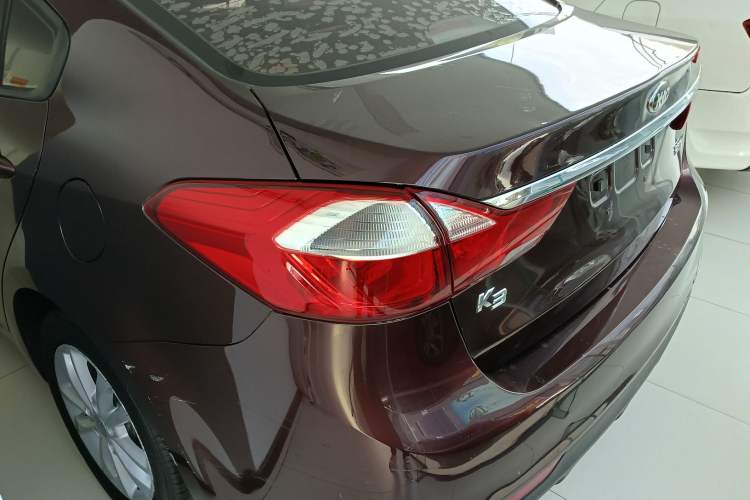 Used Kia K3 2016 1.6L Automatic GL Exterior 5