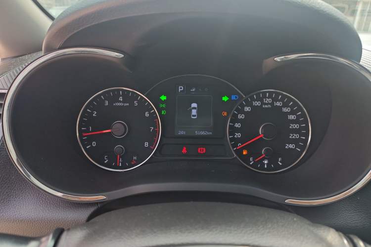 Used Kia K3 2016 1.6L Automatic with Sunroof Instrument Cluster