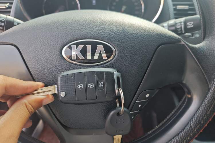 Used Kia K3 2016 1.6L Automatic with Sunroof Interior 1