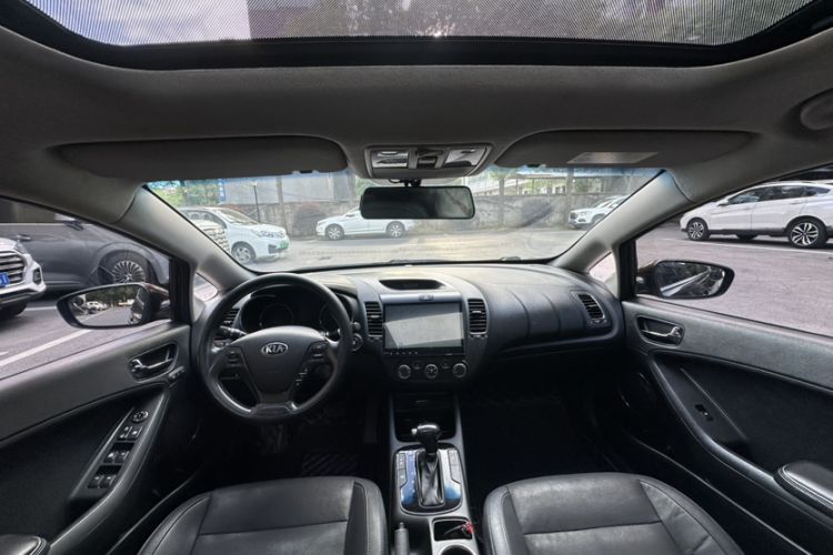 Used Kia K3 2016 1.6L Automatic GLS Interior 3