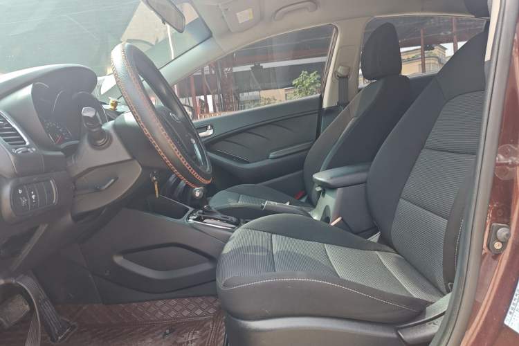 Used Kia K3 2016 1.6L Automatic with Sunroof Left Front Seat