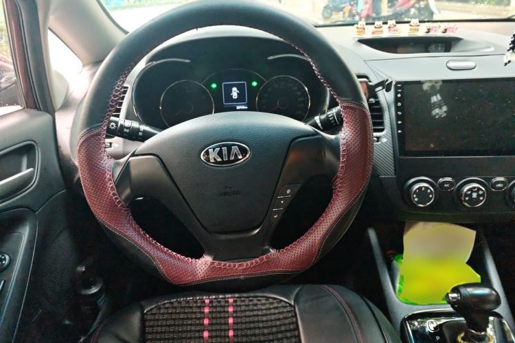 Used Kia K3 2016 1.6L Automatic GL Steering Wheel